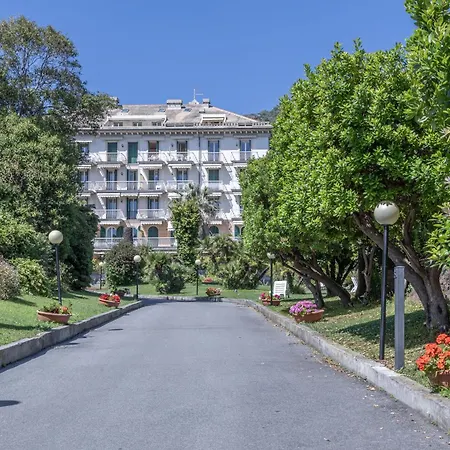 Porticciolo Nervi - Pool - Grandmaison Appartement Gênes