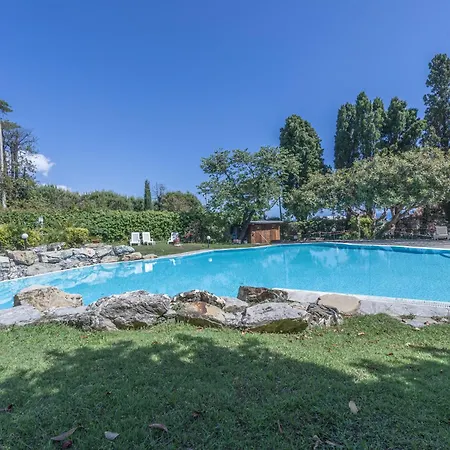 Porticciolo Nervi - Pool - Grandmaison